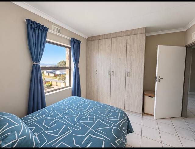2 BEDROOM APARTMENT FOR SALE IN HEUWELOORD